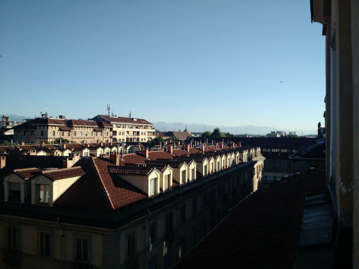 Un Soffice Nido Nel Cuore Di Torino Exterior foto