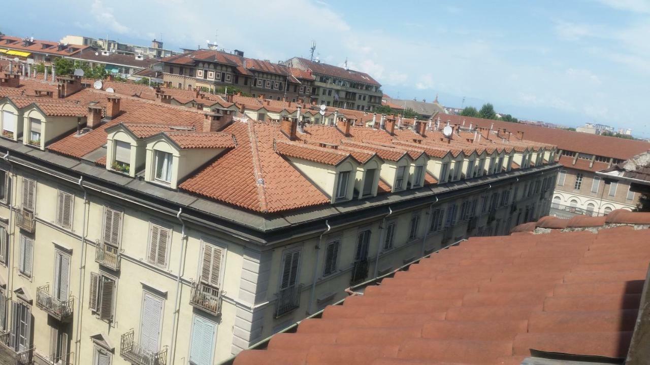 Un Soffice Nido Nel Cuore Di Torino Exterior foto