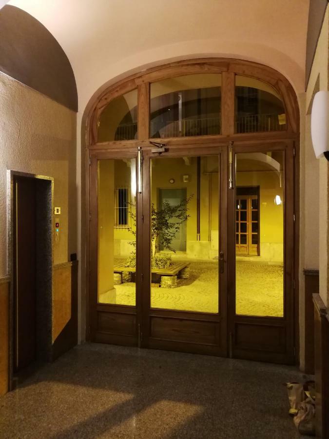 Un Soffice Nido Nel Cuore Di Torino Exterior foto
